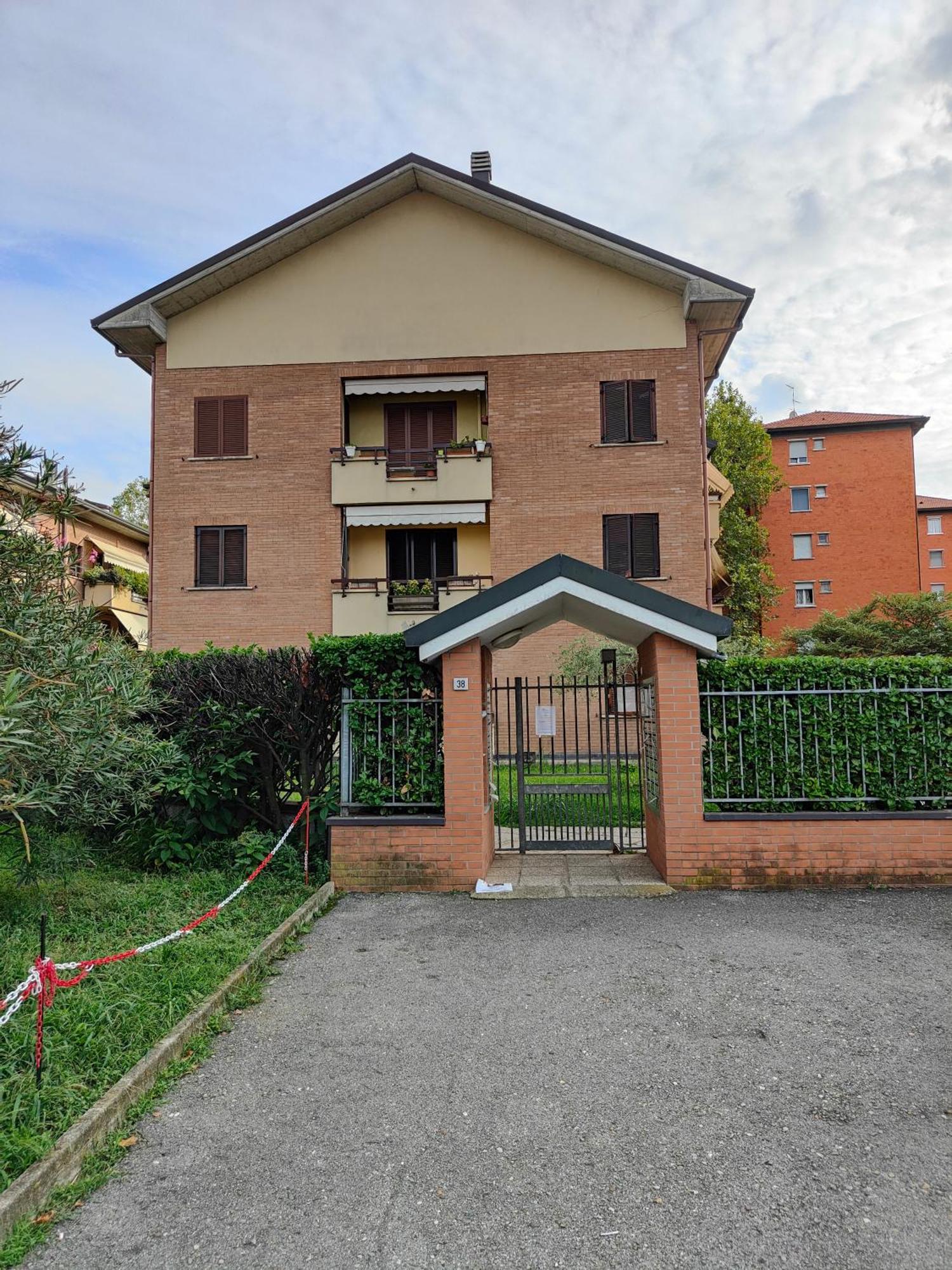 Ketty House B&B - Policlinico Di Monza, U-Power Stadium Exterior photo